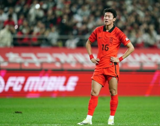 韩国足球国脚黄义助涉嫌非法拍摄和二次犯罪 警方要求禁止其出境